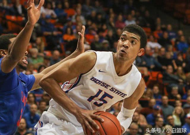 开云体育-公牛前途光明！，西亚卡姆新星最后时刻胜出表现突出赢得满堂喝彩-开云体育